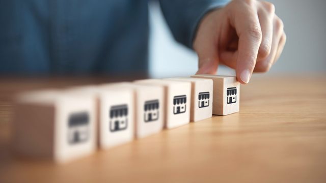 When Is The Right Time To Franchise Your Business? - Fms Franchise Marketing Systems When Is The Right Time To Franchise Your Business