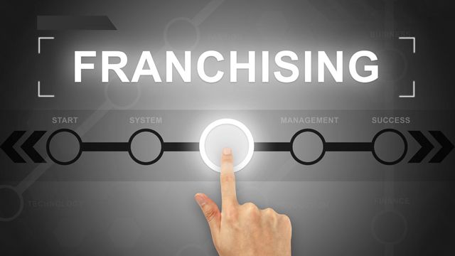 4 Diverse Revenue Stream Ideas While Franchising Your Business