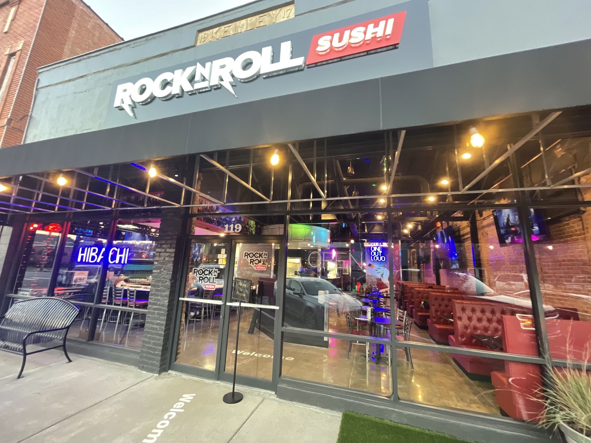Rock N Roll Sushi Case Study - Fms Franchise Marketing Systems 306804970 395570166094092 7269529001298303532 N