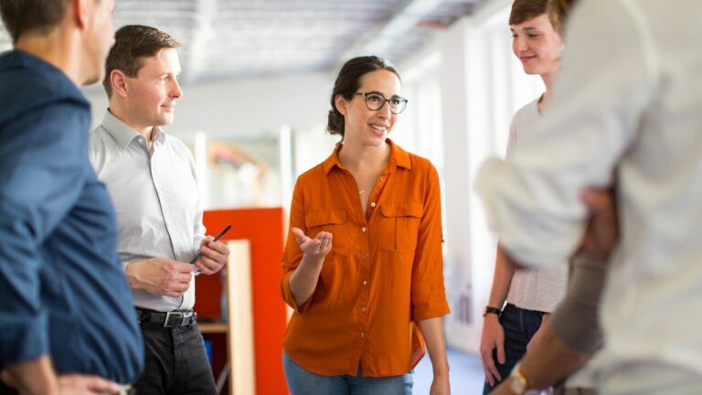 large The Ultimate Guide to Choosing the Best Franchise Consulting Company 2