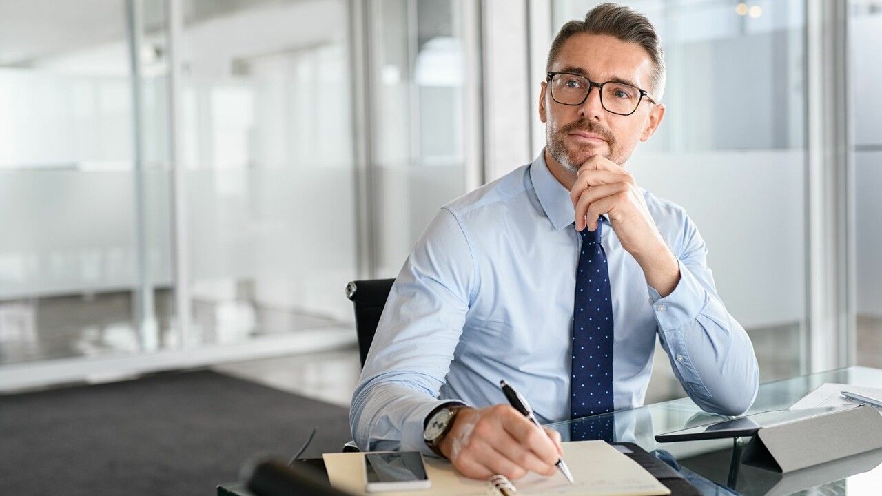 Crucial Factors To Consider Before Deciding To Franchise Your Business - Fms Franchise Marketing Systems Large Crucial Factors To Consider Before Deciding To Franchise Your Business