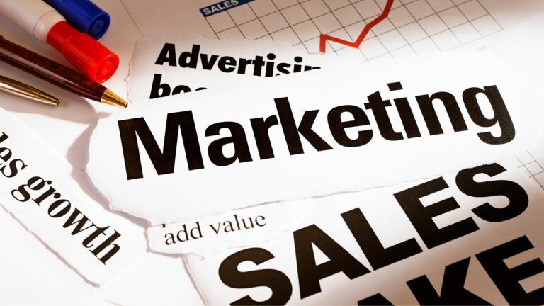 large Why Franchisors Must Prioritize Marketing and Sales Efforts